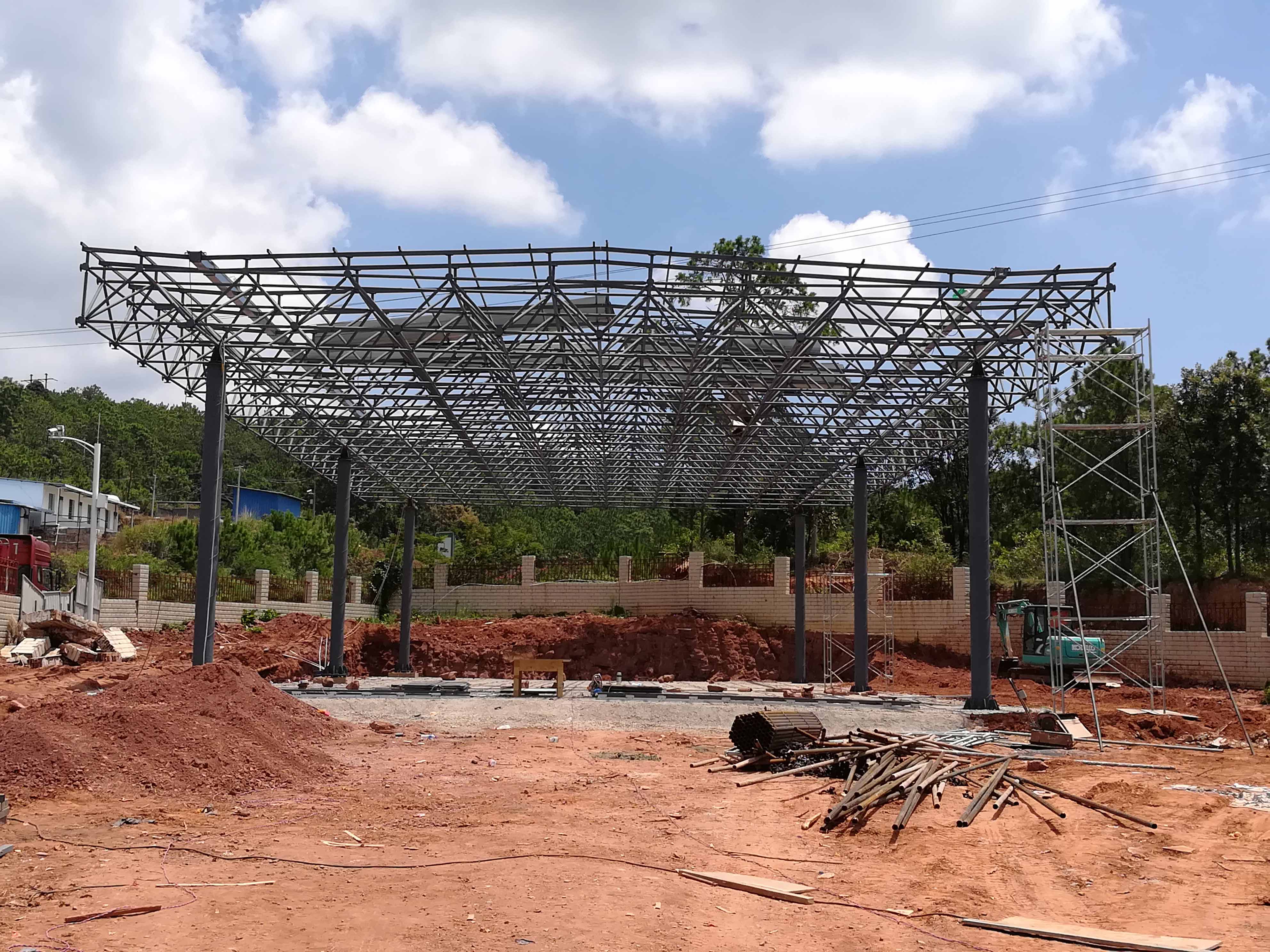 米泉加油站网架屋面